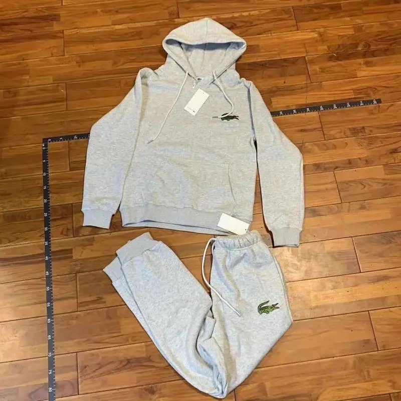 Lacoste   sweatshirt   